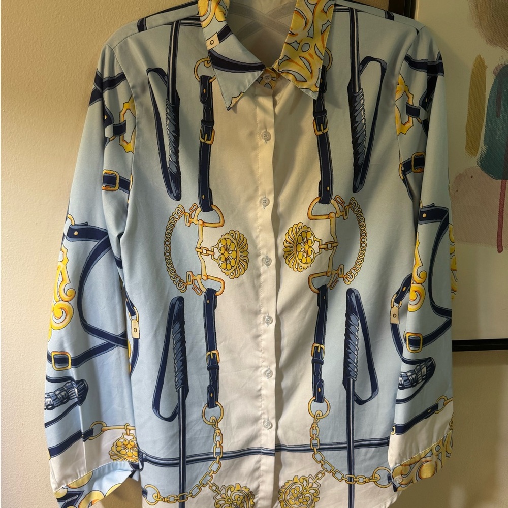 Stylish Chain Print Button-Up Shirt